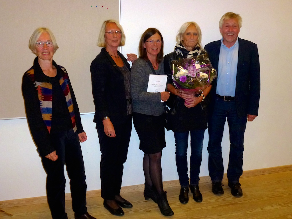 Tine Aagaard med hovedvejleder Lise Hounsgaard og bedømmelsesudvalget